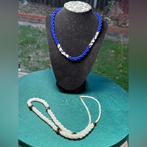 Source Unknown Royal Blue and Pearl White Necklace‎ Set